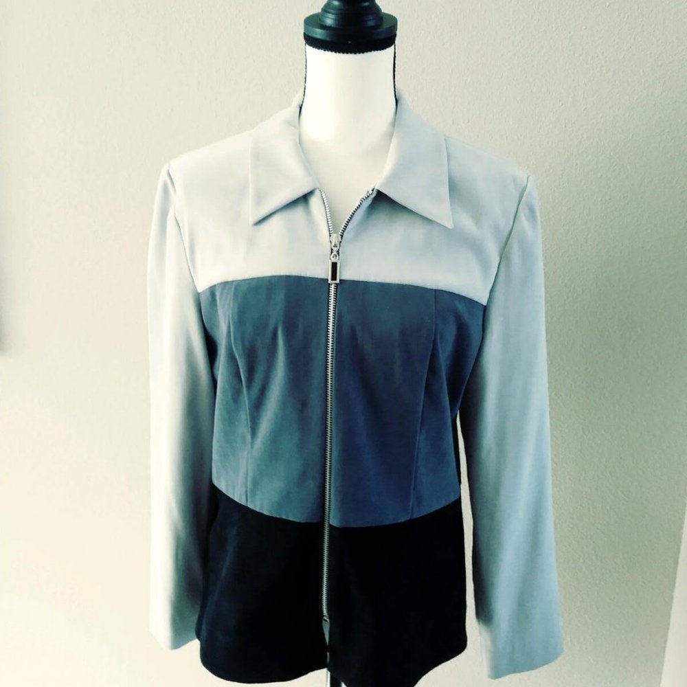 Jessica Howard Jacket
